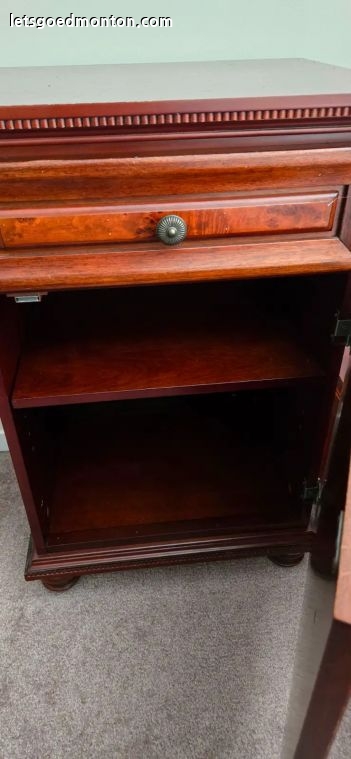 중고거래 - [Moving Sale][Bombay] Wood Nightstand x 2ea