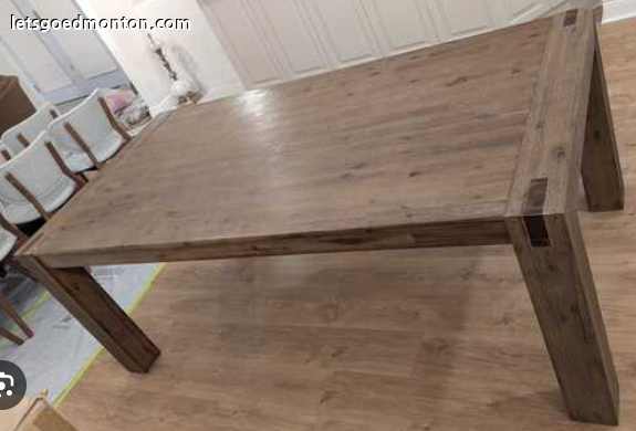 중고거래 - moving sale. dining table팝니다.